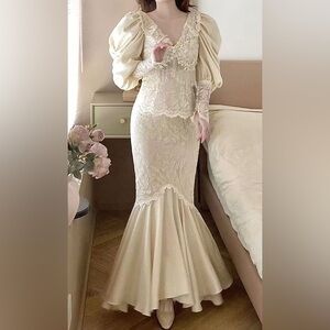 Vintage Cachet Bari Protas cream lace beaded wedding prom formal gown size S